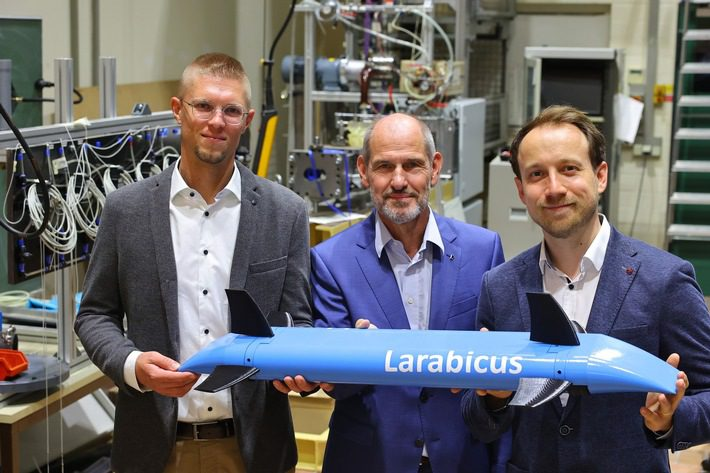 Larabicus develops cleaning robots for ship hulls | Ship Technology