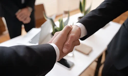 Endowus Inks Tie-Up Focused on Employee Ownership