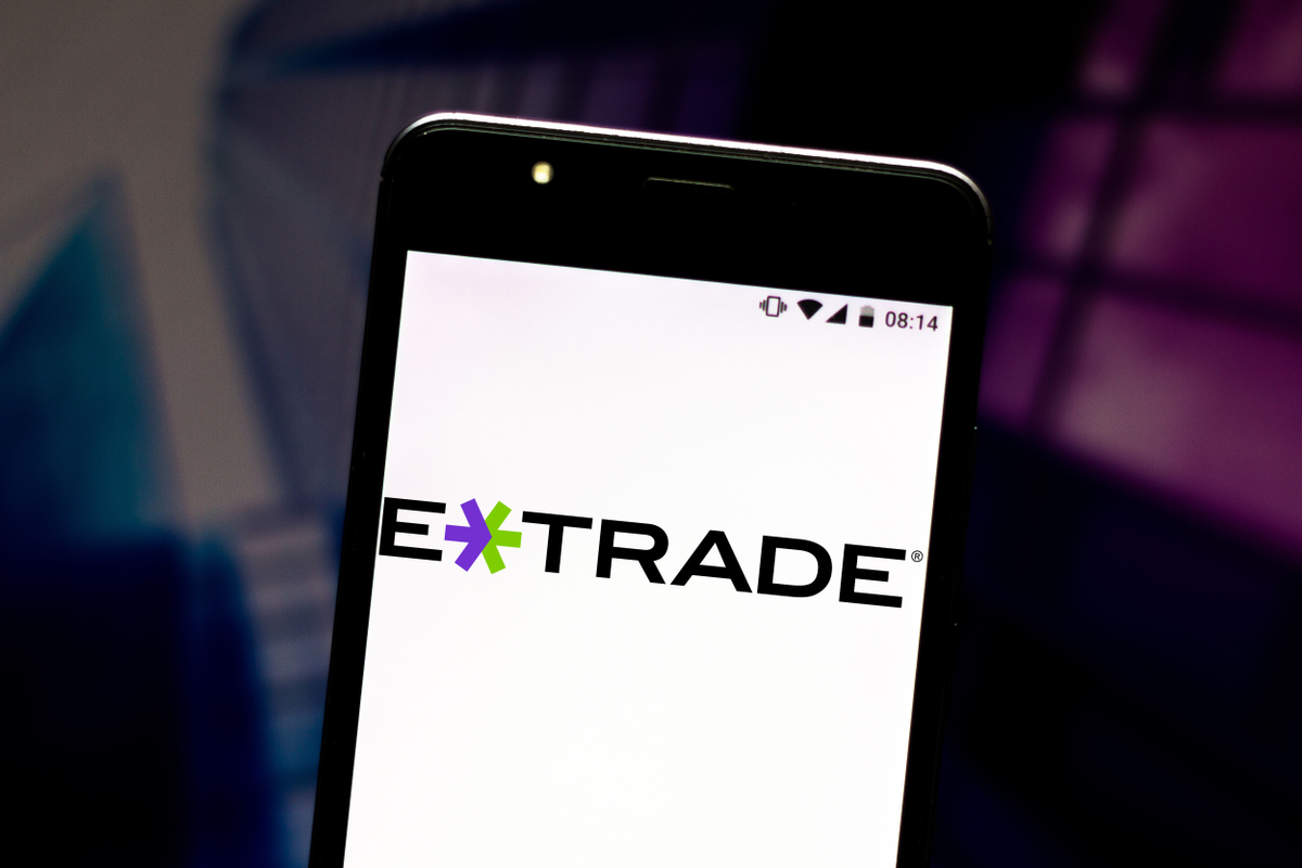 E-Trade slashes trading commissions to zero