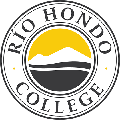 Río Hondo College logo