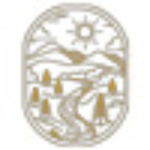 Luxury Glamping Resort logo