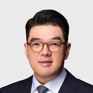 Eun-Hyung Lee