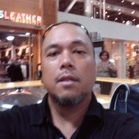 Robert H Estareja