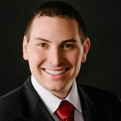 Zachary Senz