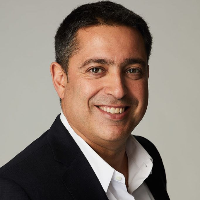 Kammy Moalemzadeh