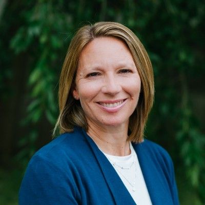 Tina Morris