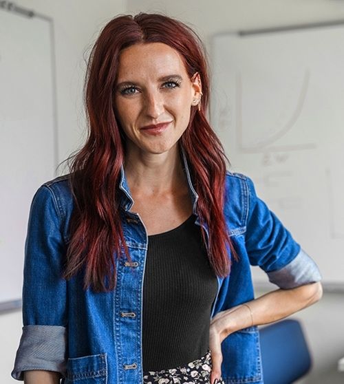 Laura Norris