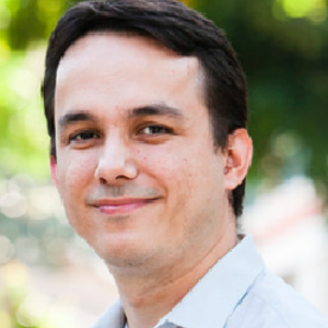 Enes Akar