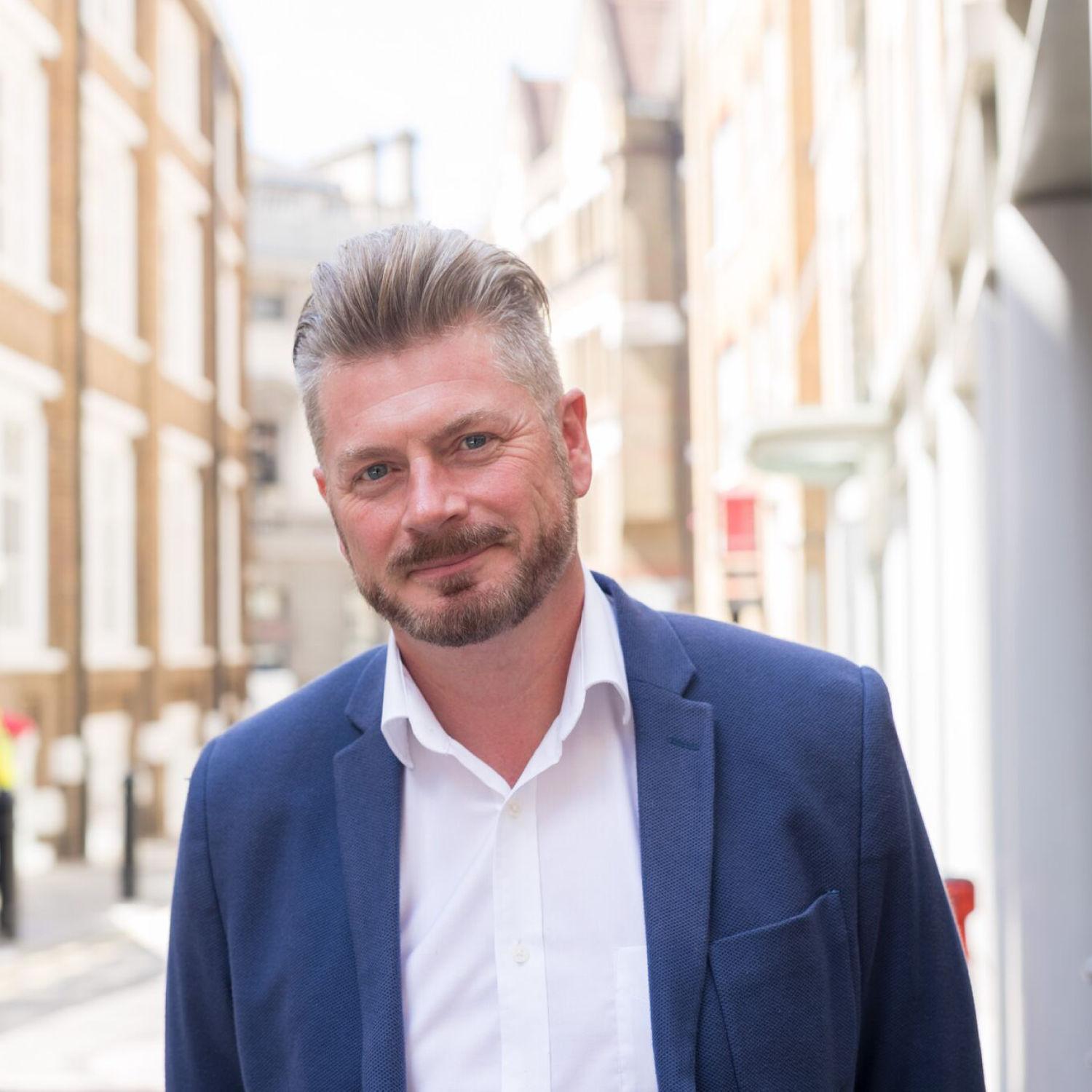 Simon Cook