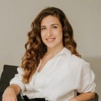 Elena Garidis