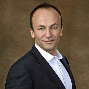 Ozalp Ozer