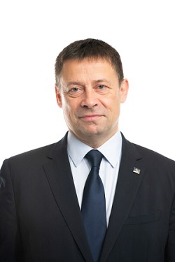 Calum Maclean