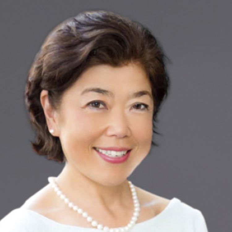 Emiko Higashi