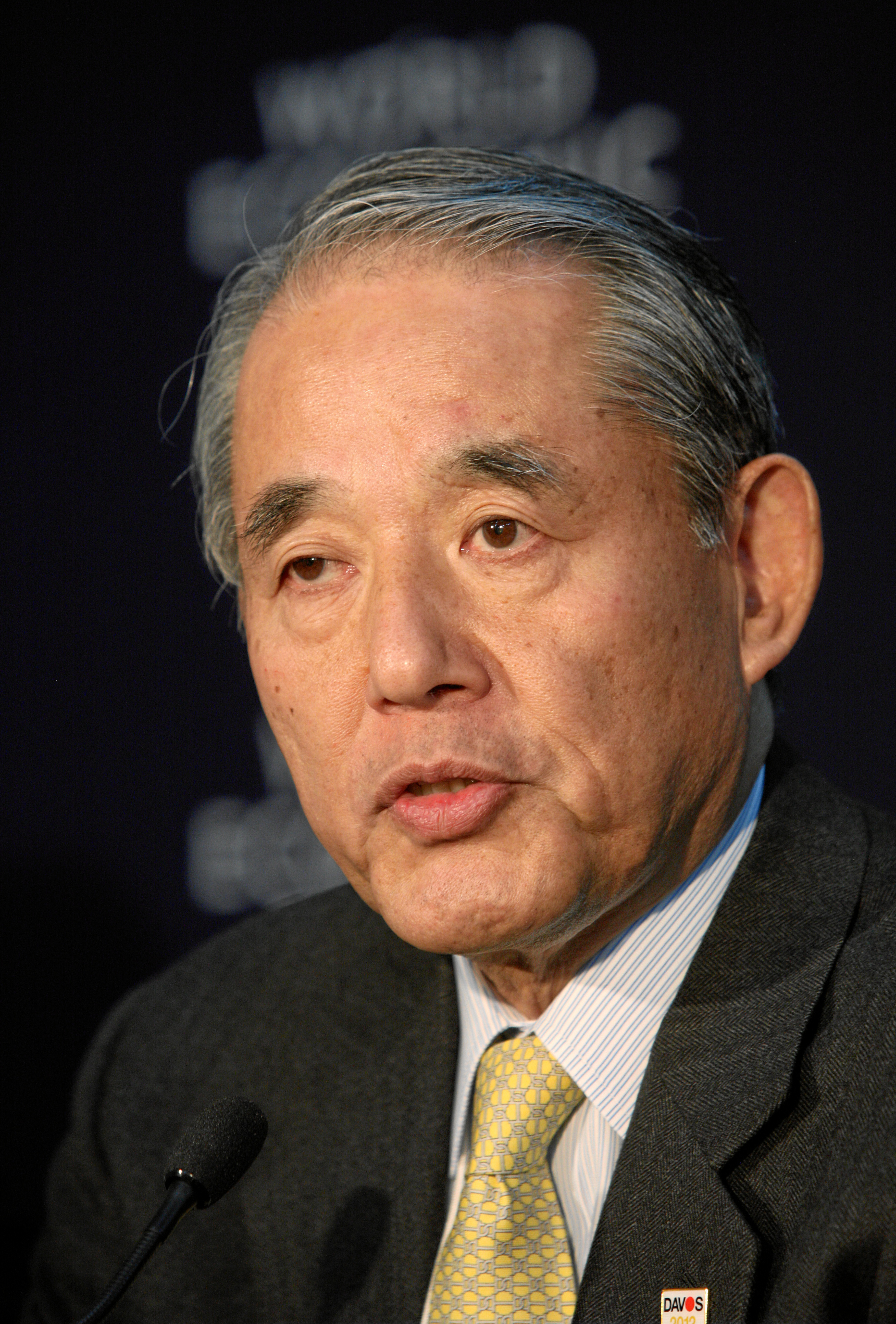Yasuchika Hasegawa