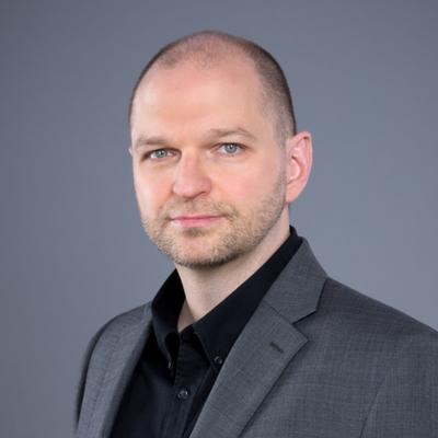 Erik Luhrs
