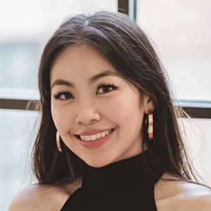 Yi Shi