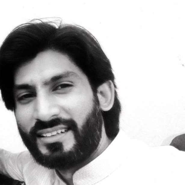 Naveed Khan