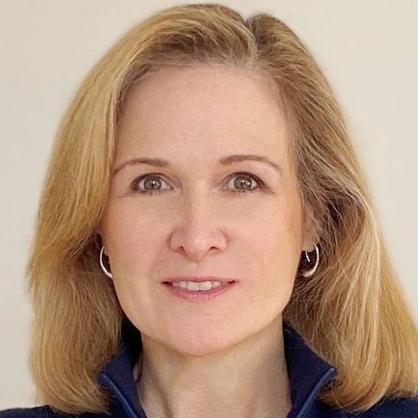 Amy Villeneuve