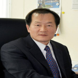 Chong-Min Kyung