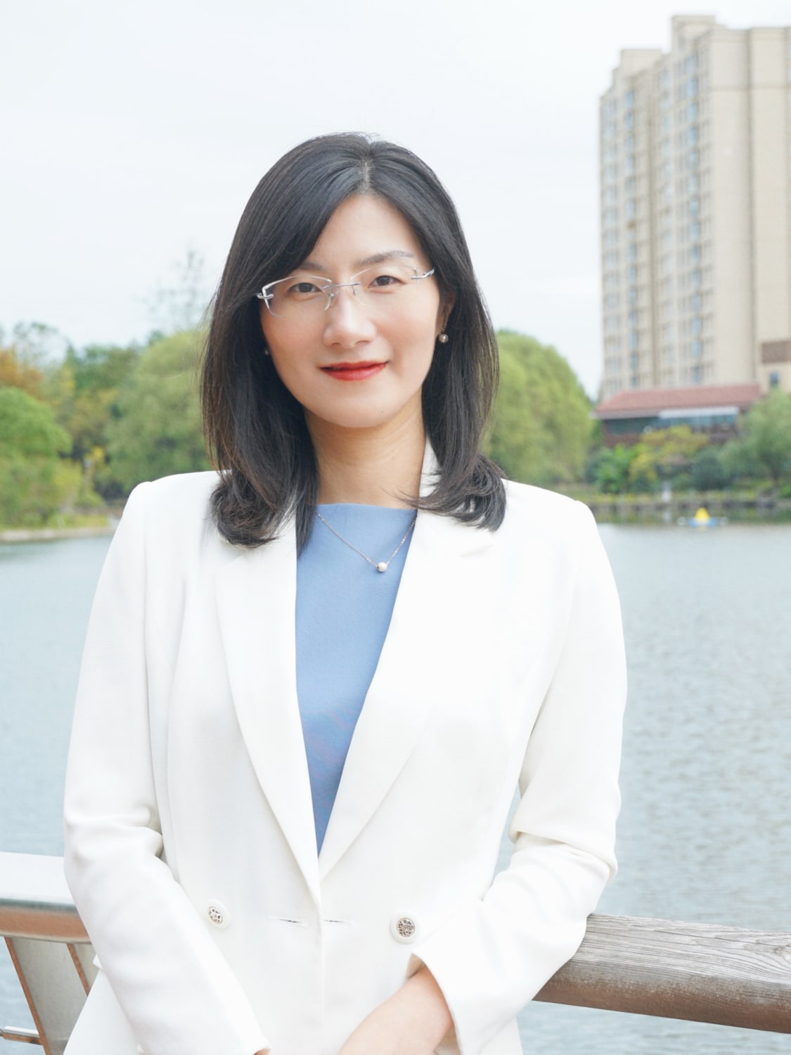 Tracy Hu