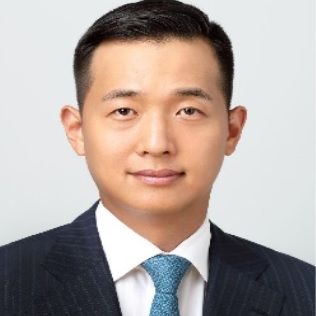 Dong Kim