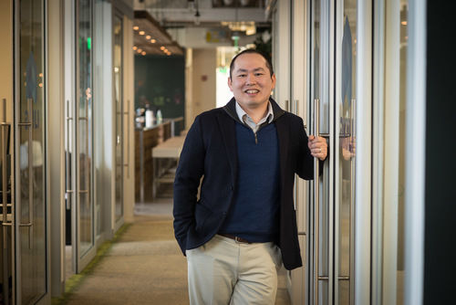 Jon Lin