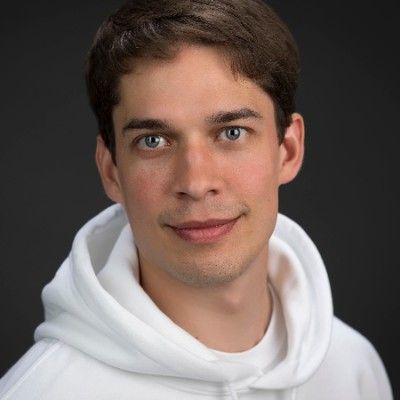 Julian Hensolt