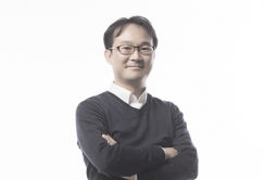 Yongkwan Lee
