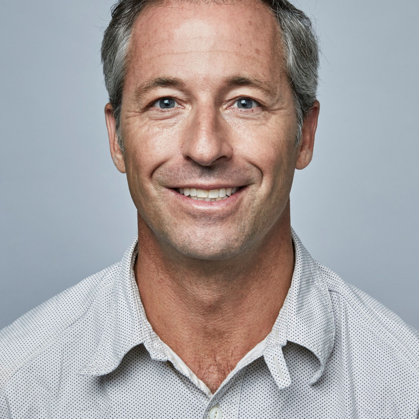 Laurence Tosi