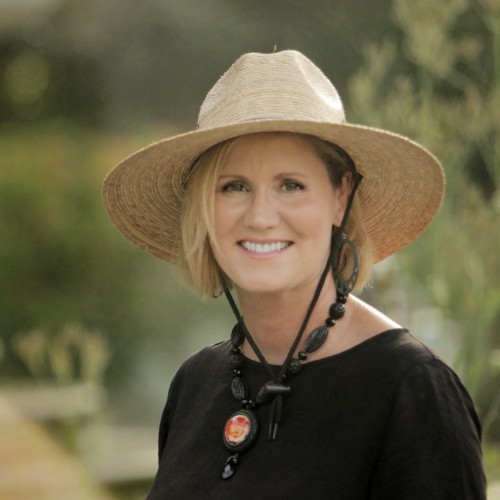 Jennifer John
