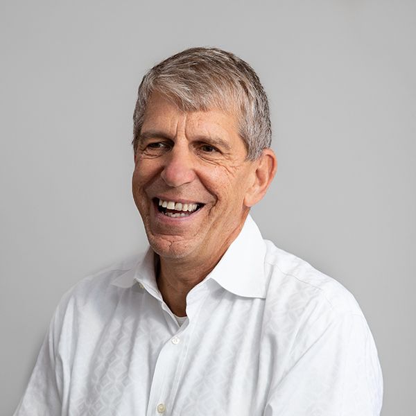 Neil Exter