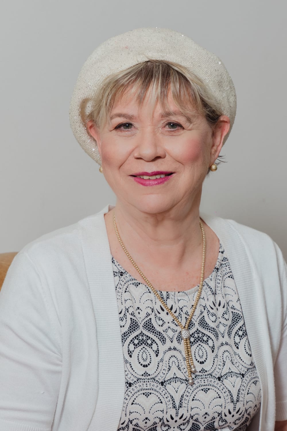 Esther Altura