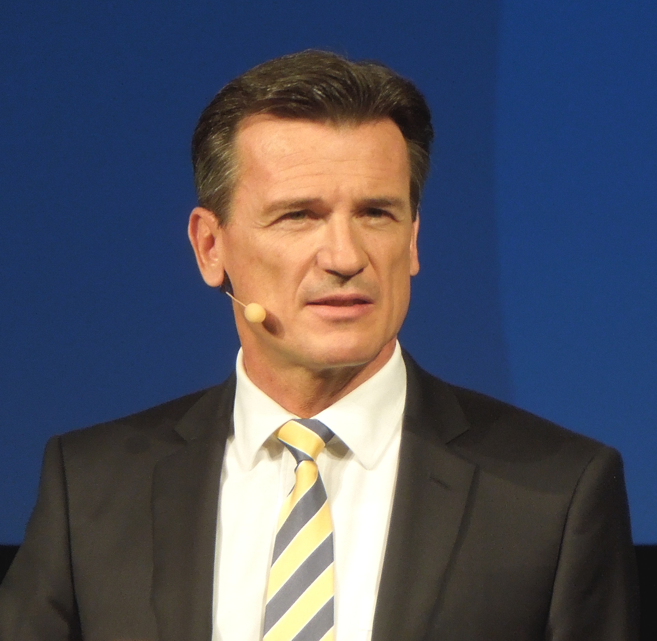 Wolfgang Bernhard