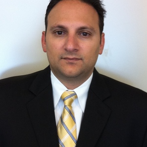 Daniel Delshad