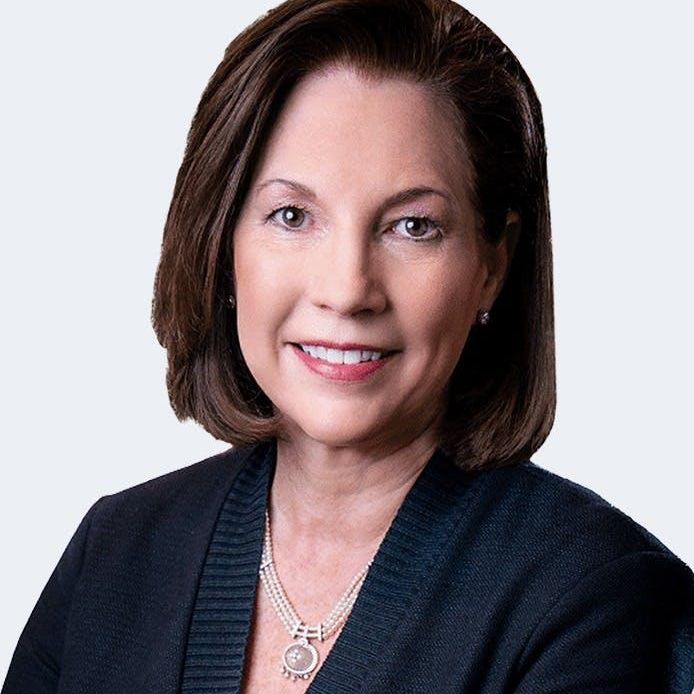 Lynne Doughtie