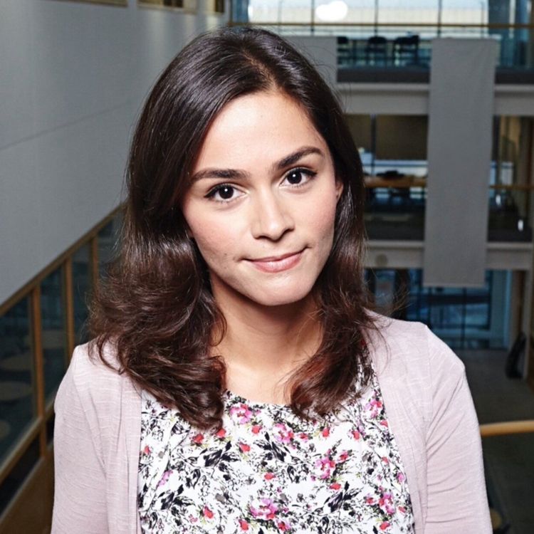 Parisa Razaz