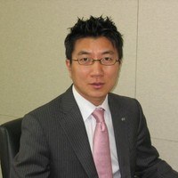 E.S Kim